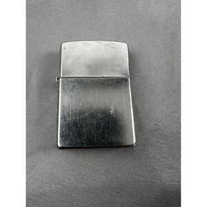 2‎ vintage Zippo lighters, need repair, untested